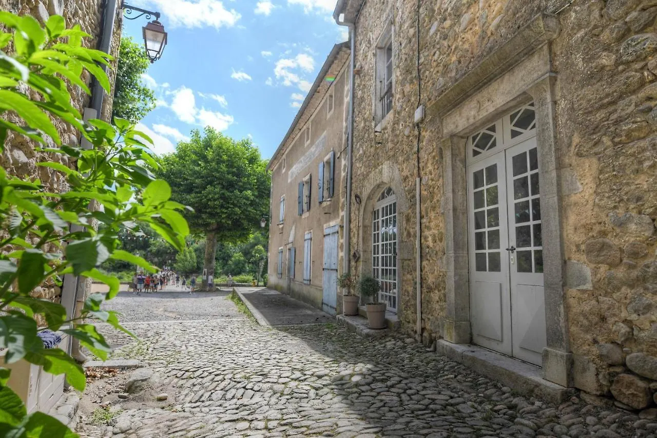 Le Bruit De L'Eau Hotel Labeaume Guest house